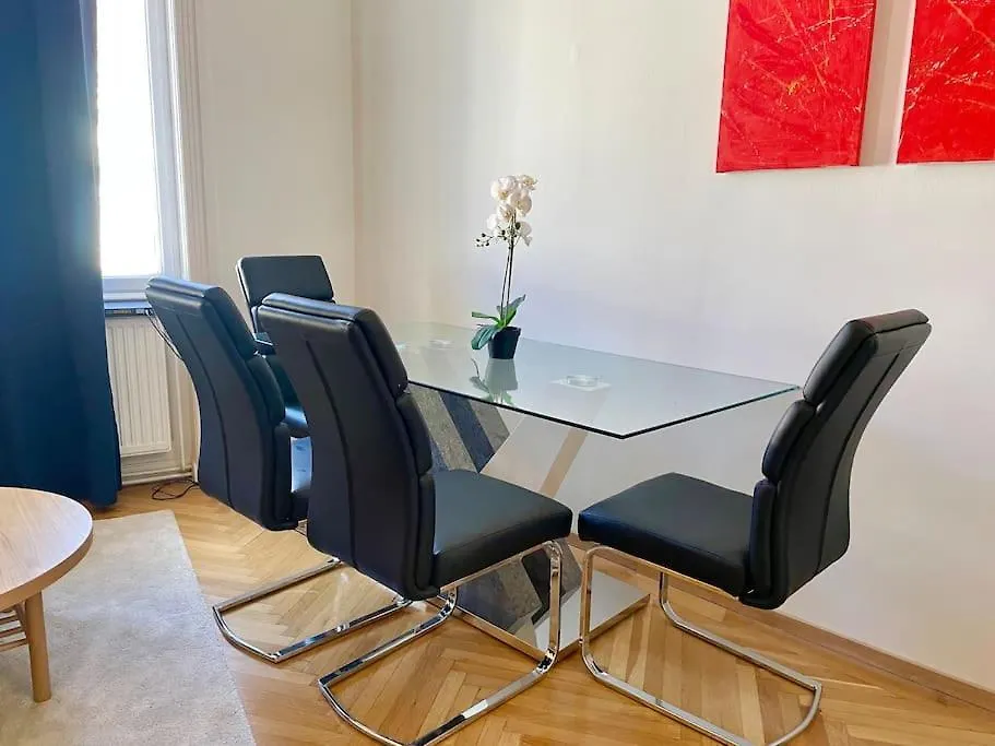 Bright Calm Apartment With Free Parking Vienna